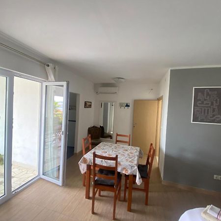 Merla Traù Esterno foto